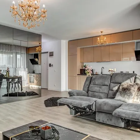North Twin Apartment